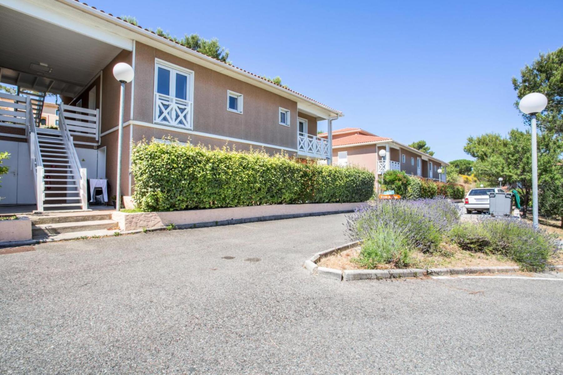 Residence Debussy - Maeva Home - Appartement 2 Pieces 4 Personnes - Selection Mae-9039 Carnoux-en-Provence Bagian luar foto